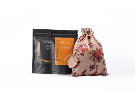 Darjeeling and Assam tea in a reusable jute gift bag